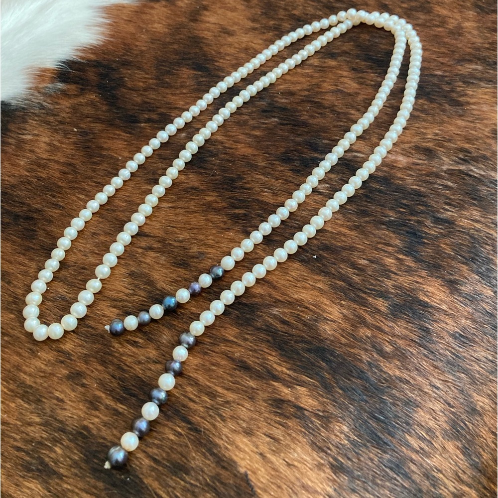 Pearl necklace